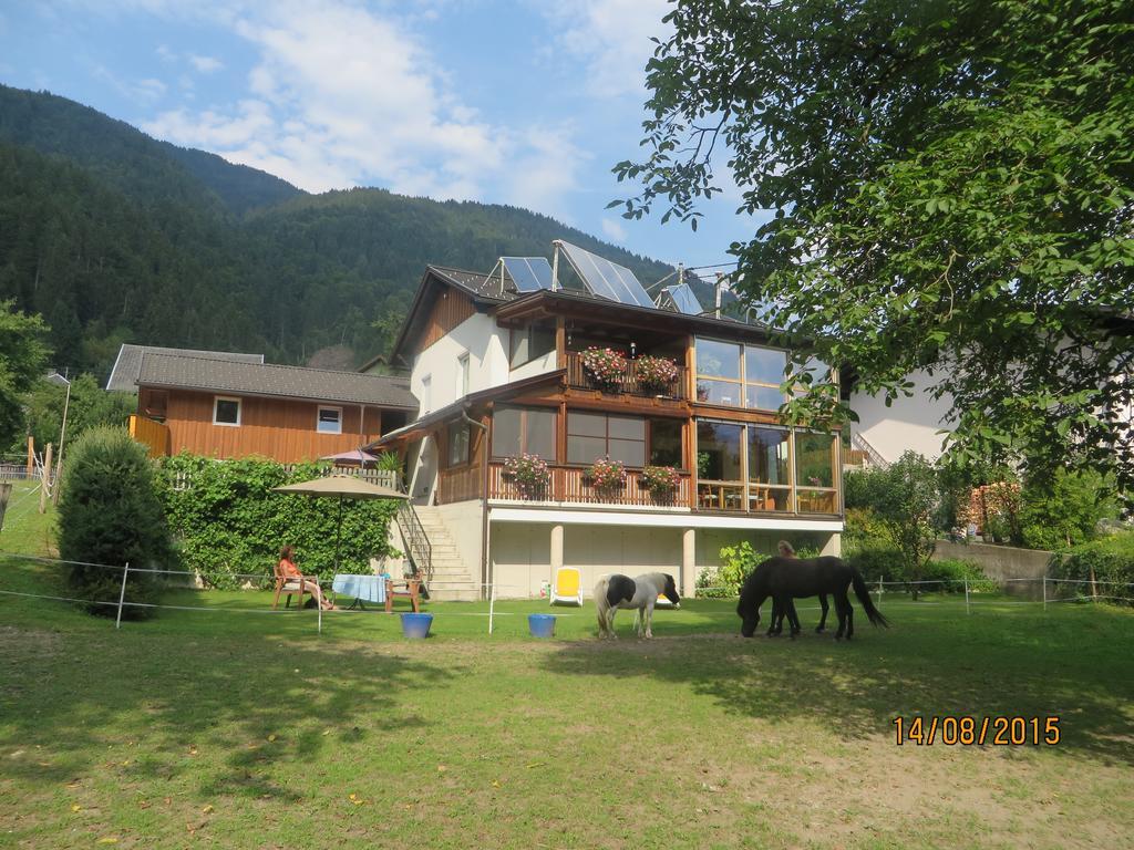 Zitas Ferienwohnung Райзах Номер фото