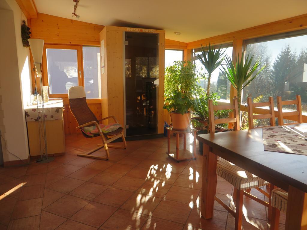 Zitas Ferienwohnung Райзах Номер фото